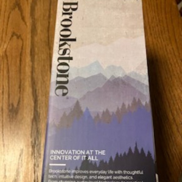 NEW In Unopened Box Brookstone Cyclone Beat Wireless Speaker - Picture 4 of 7